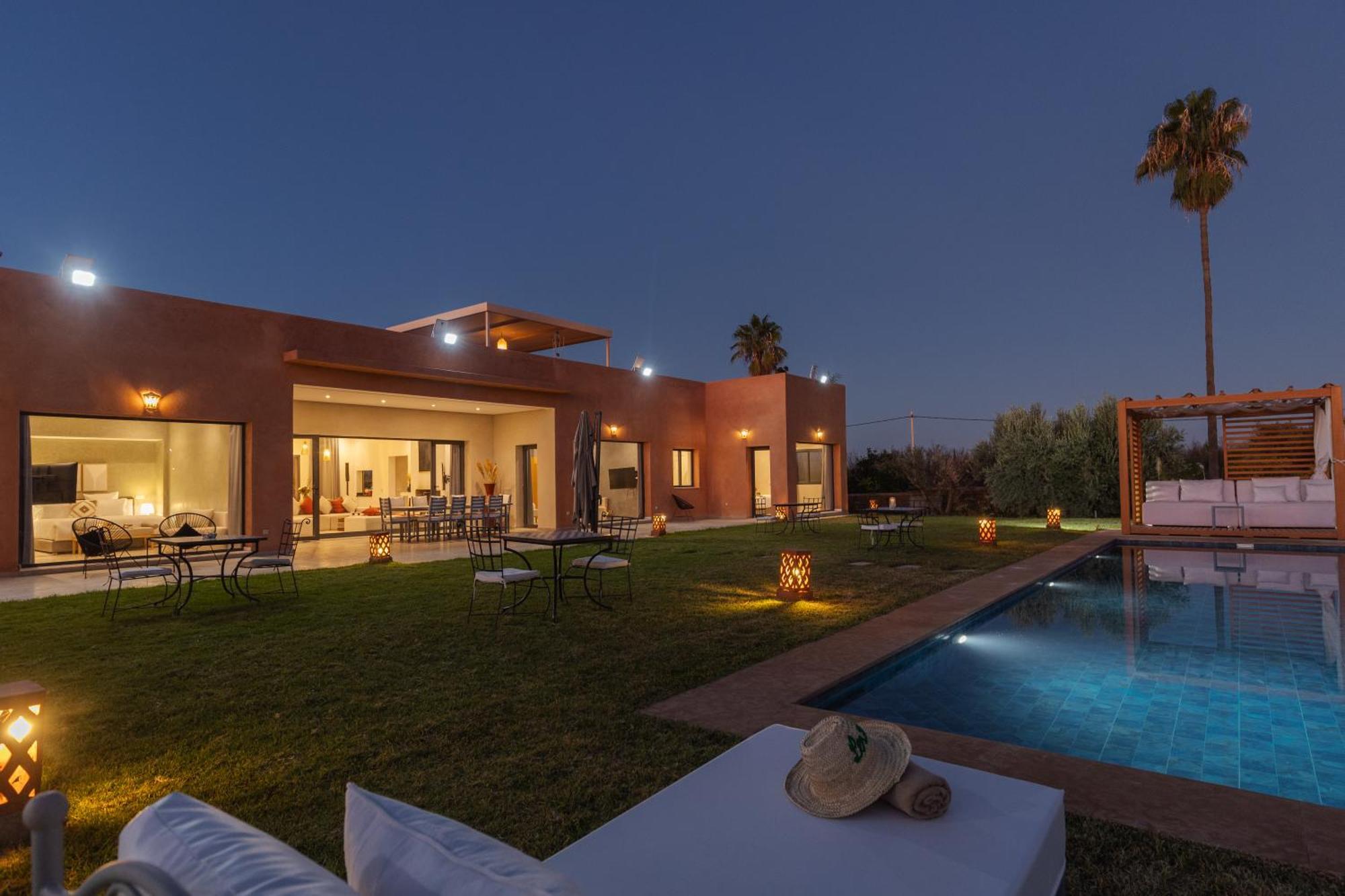 Les Roses By La Siredrah Hotel Ait Bou Zguia Exterior foto