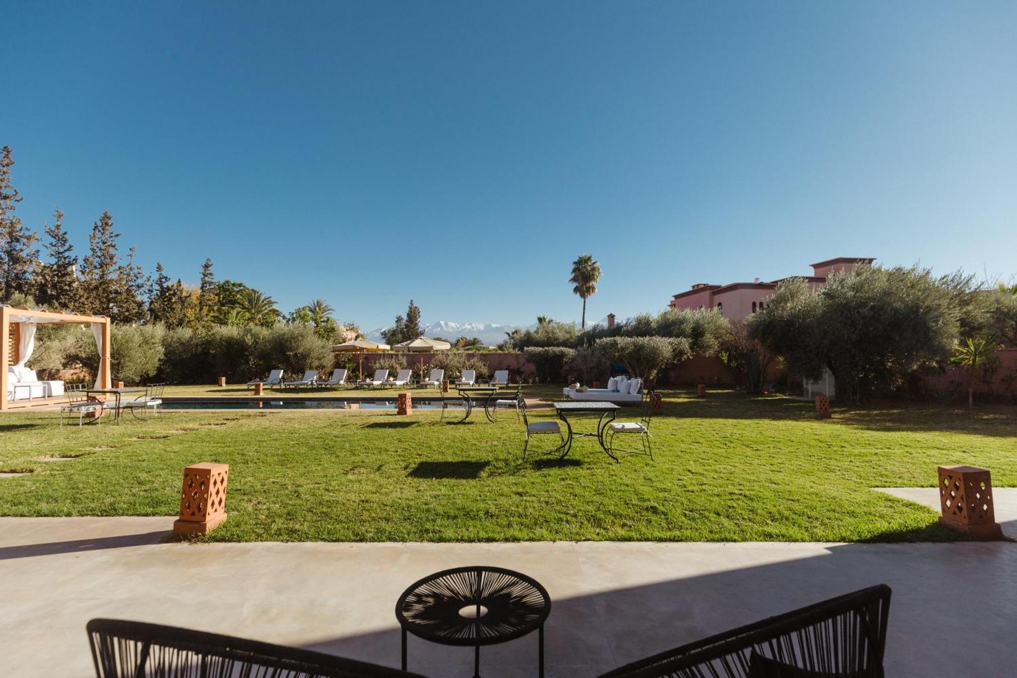 Les Roses By La Siredrah Hotel Ait Bou Zguia Exterior foto