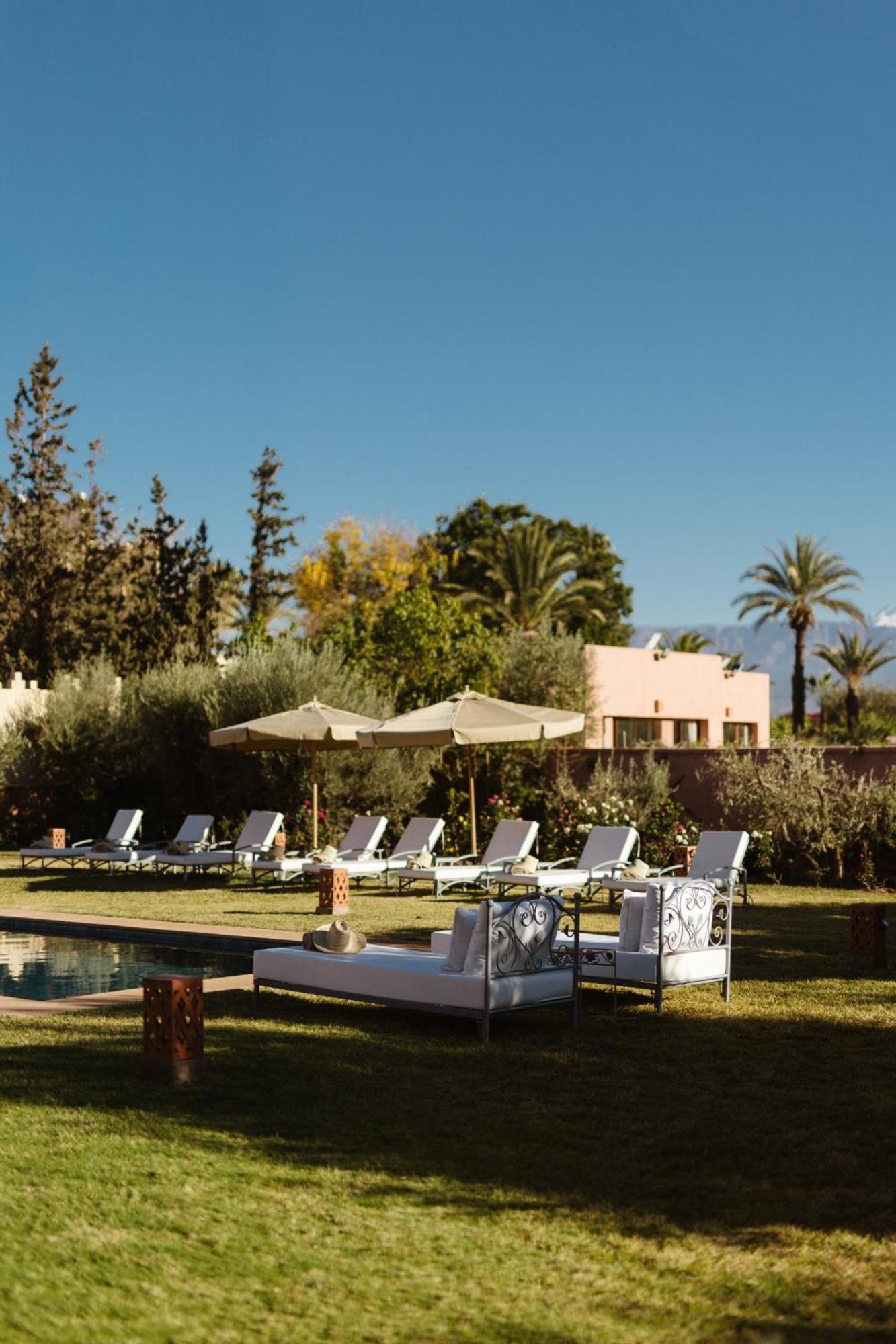 Les Roses By La Siredrah Hotel Ait Bou Zguia Exterior foto